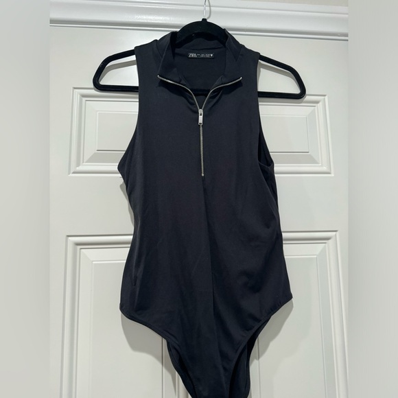 Zara zippered bodysuit - Picture 2 of 5